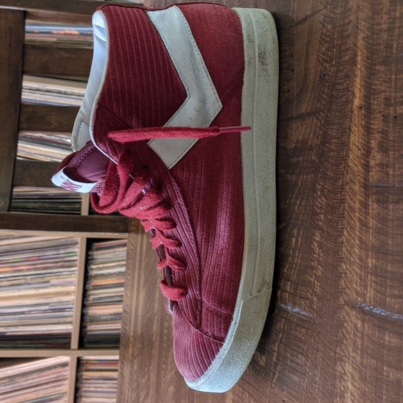 High Top Sneaker - Picture 2 of 4